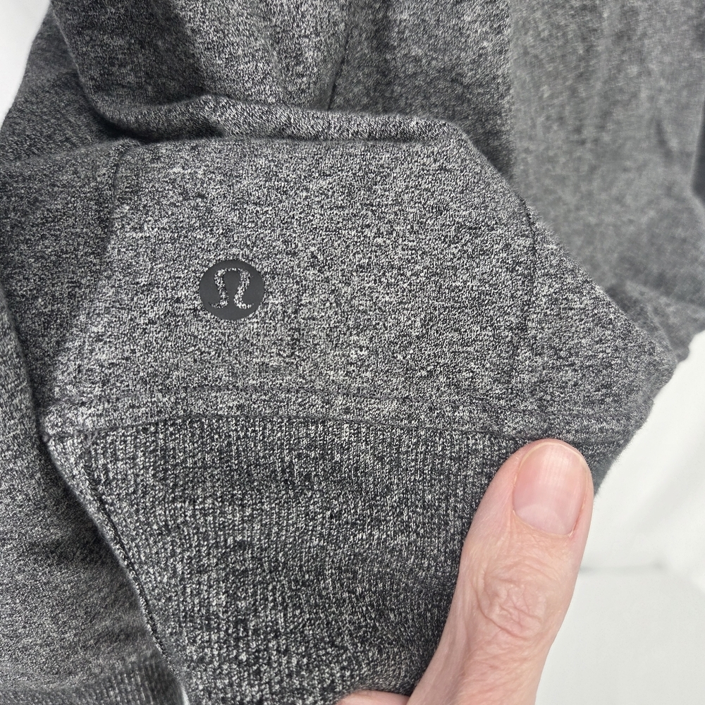 Lululemon Scuba Crew Pullover sweatshirt Heathered Speckled Black Grey size 4 - Picture 3 of 5